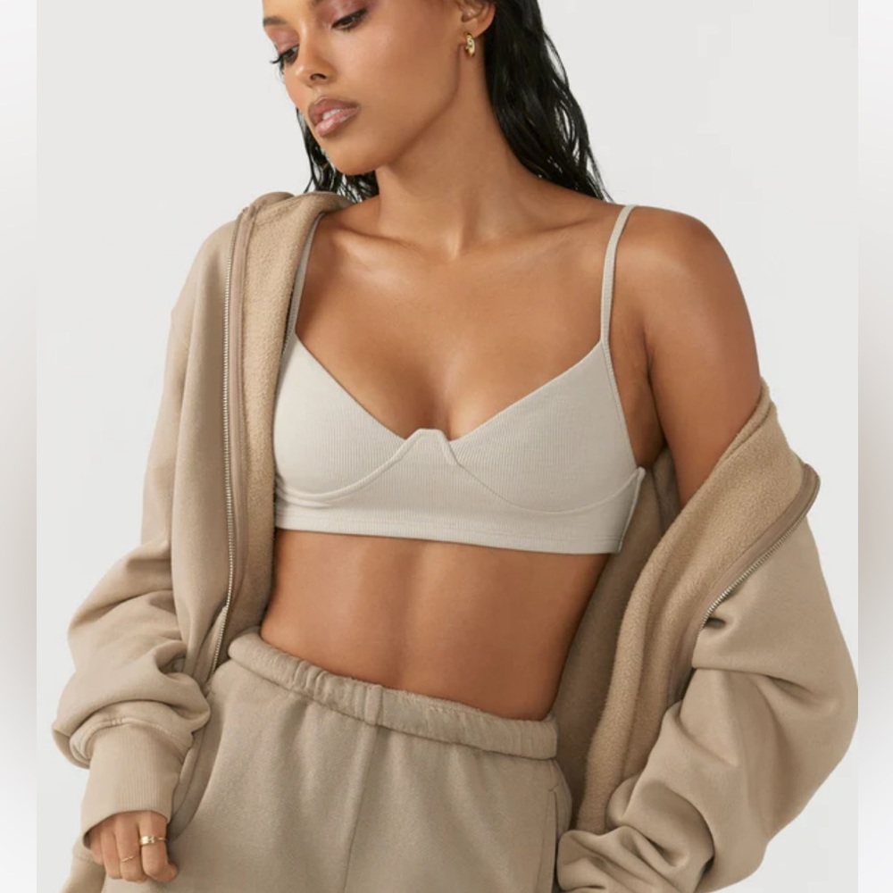 Joah brown structured tank bra